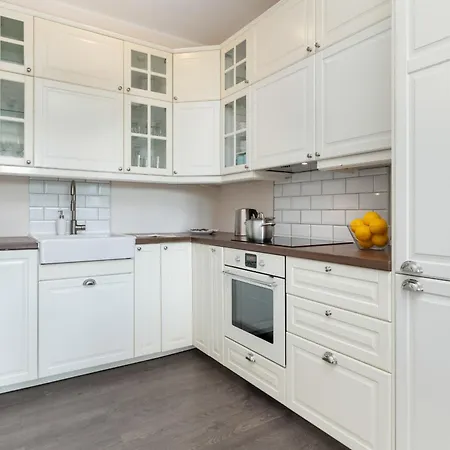 Nowoczesny W Spokojnej Okolicy Z Parkingiem By Rent Like Apartment *